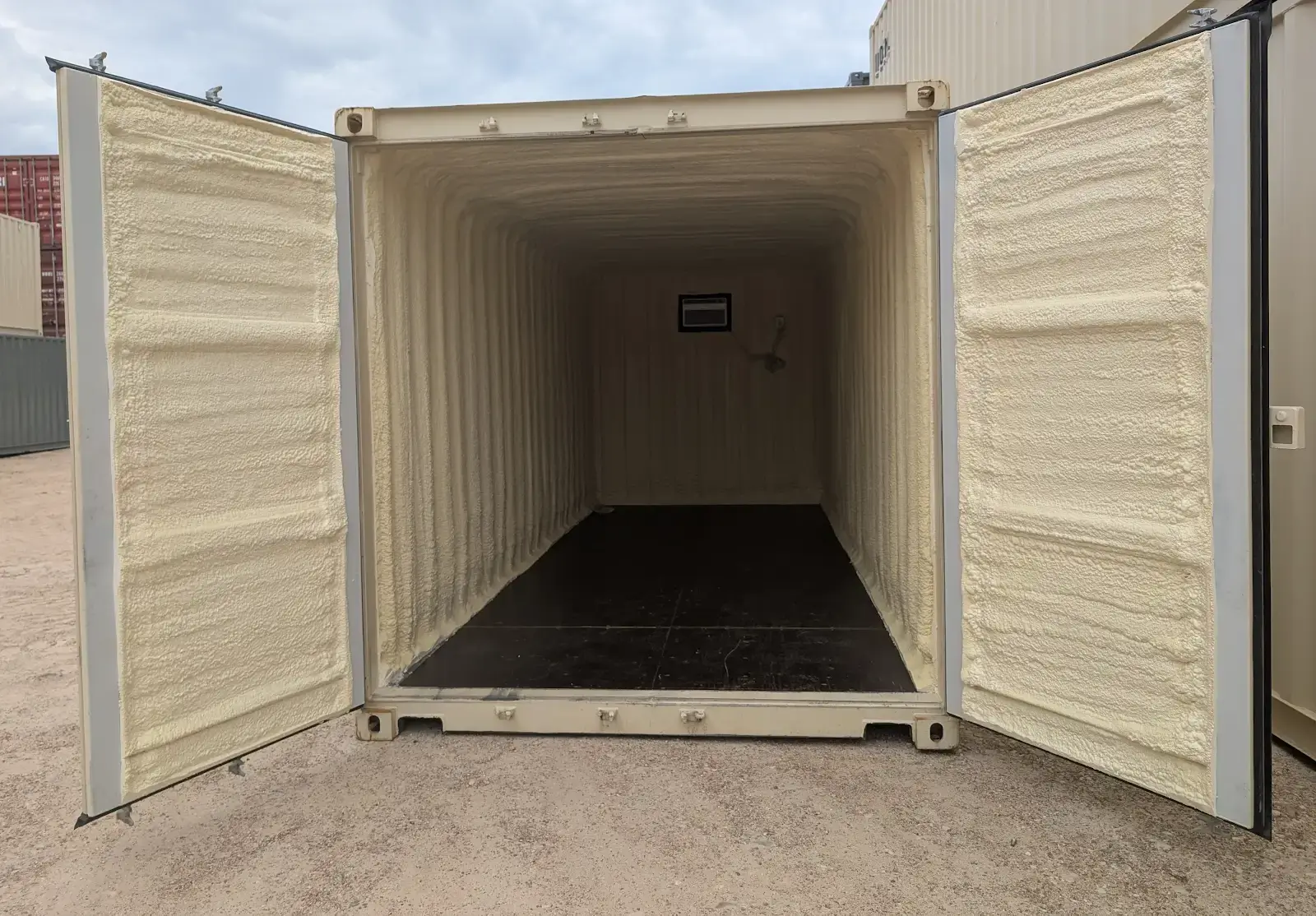20 foot standard shipping container open door